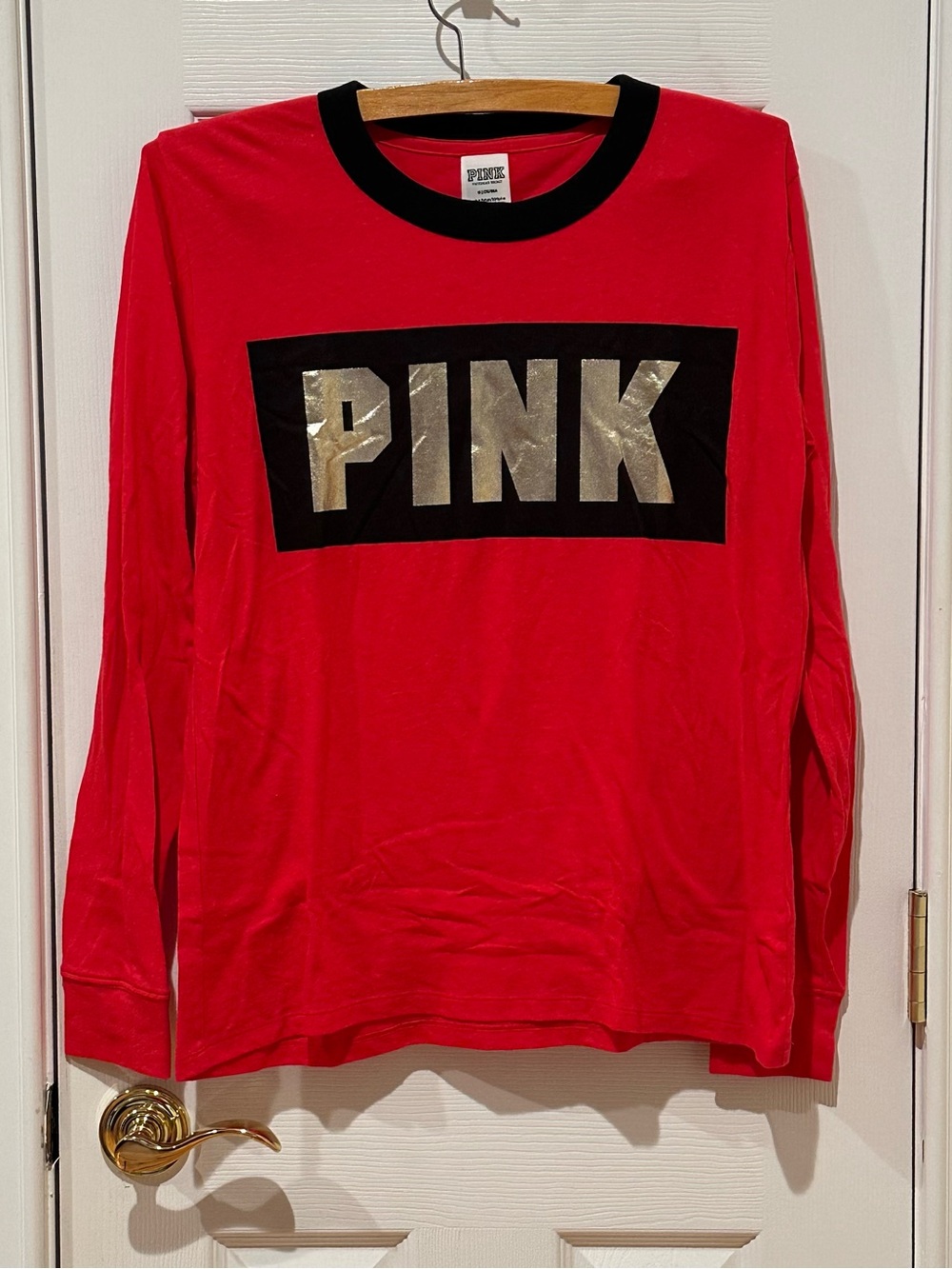 PINK Victoria's Secret women's Hot Pink/Red Long-Sleeve Logo Tee, Size Medium